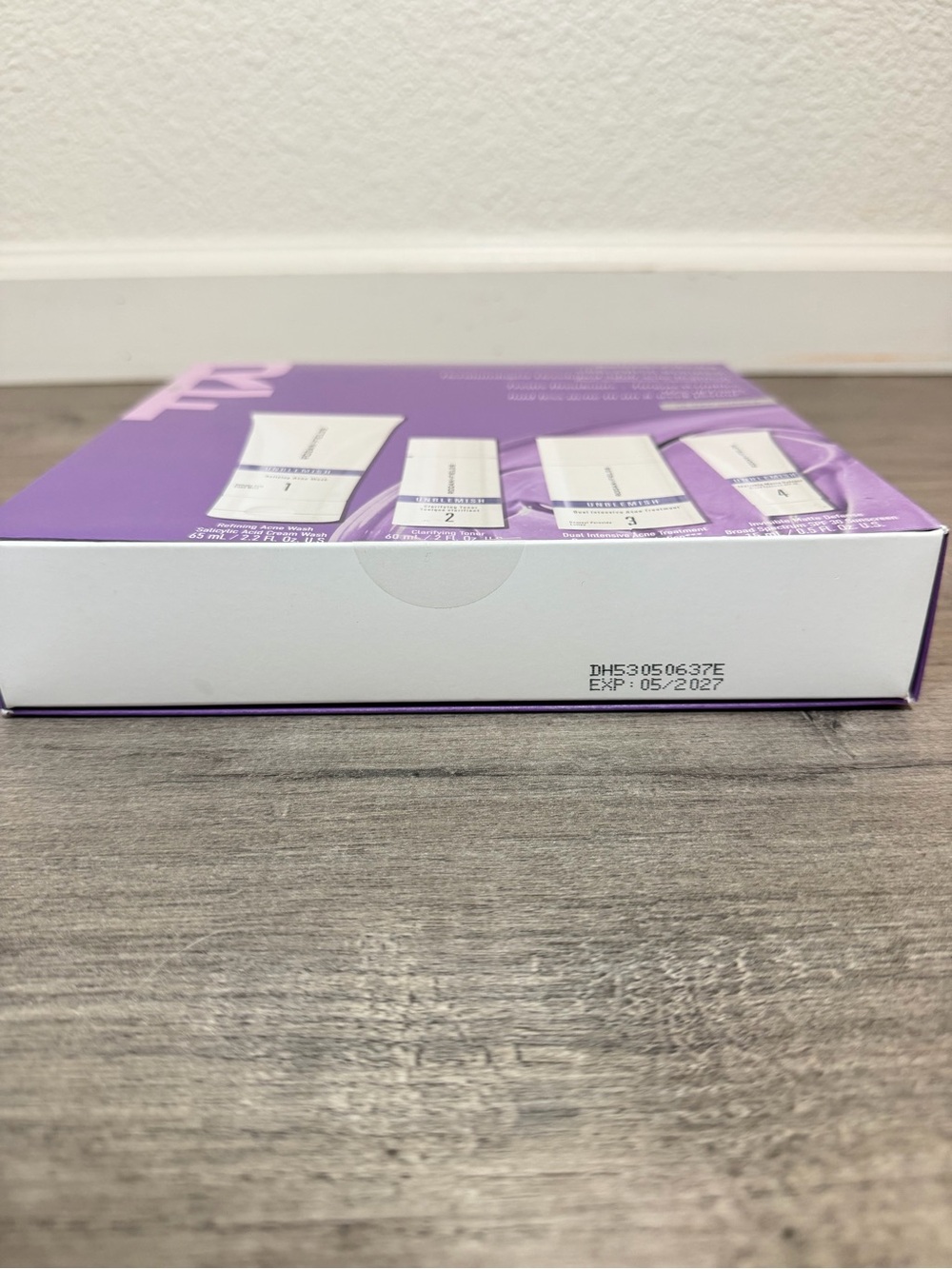 Rodan + Fields UNBLEMISH Regimen - Picture 5 of 6